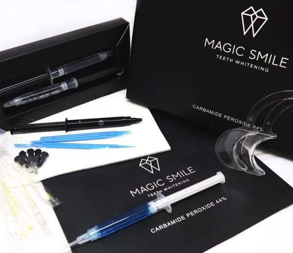 Набір для вибілювання з Рідким коффердамом MAGIC SMILE PRO HYDROGEN 38%